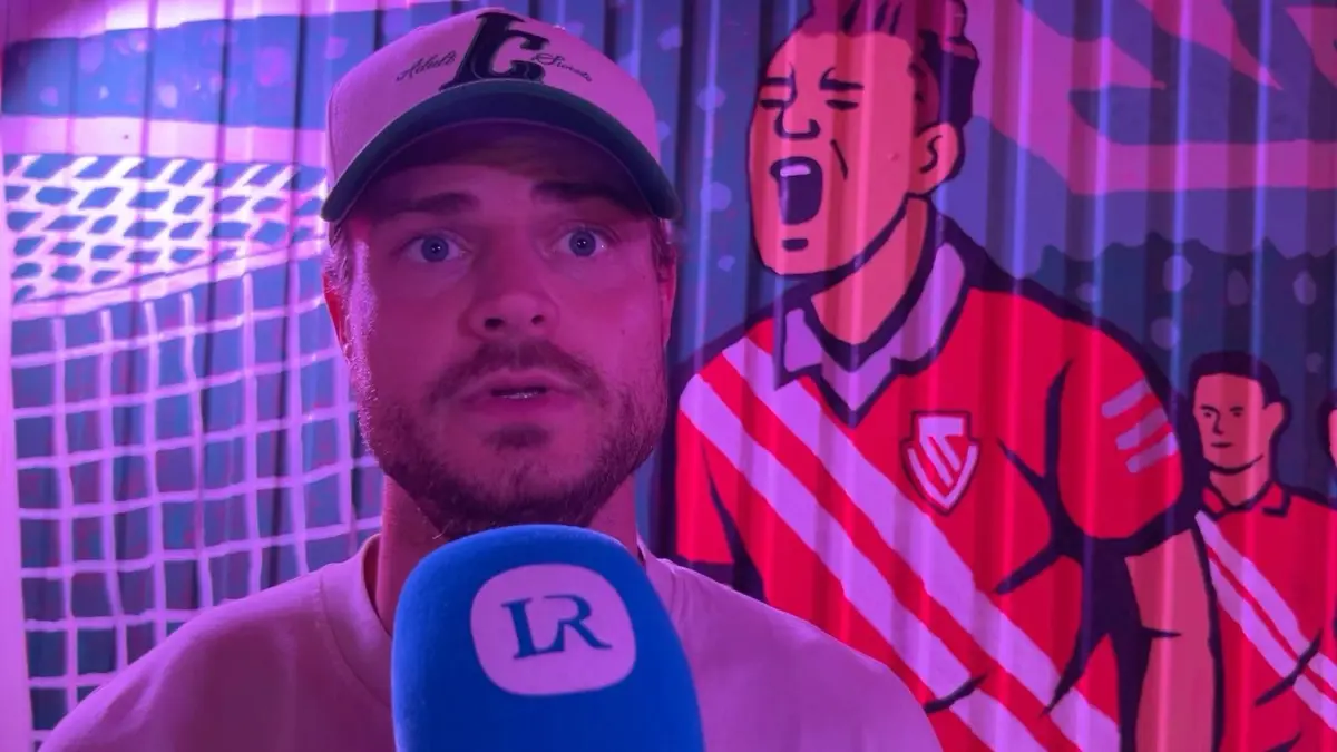 Das Graffiti im Spielertunnel zeigt Timmy Thiele im Trikot von Energie Cottbus. Nach dreieinhalb Jahren beim FCE wurde der Angreifer beim FCE verabschiedet.