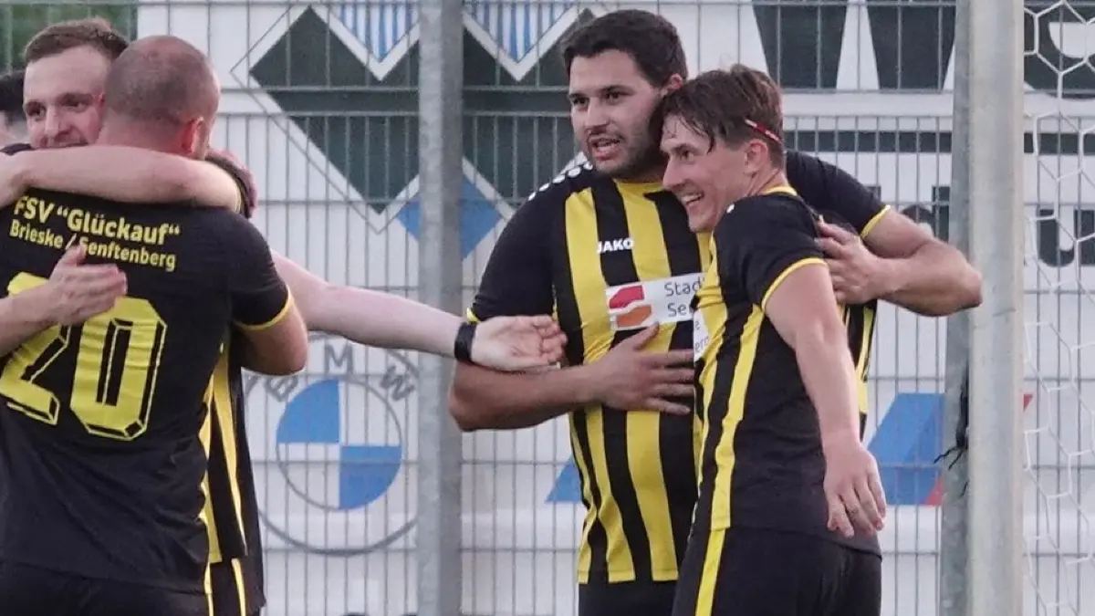 Fußballer Samuel Schulze vom FSV Glückauf Brieske/Senftenberg ist neuer Kandidat für Champion der Woche.