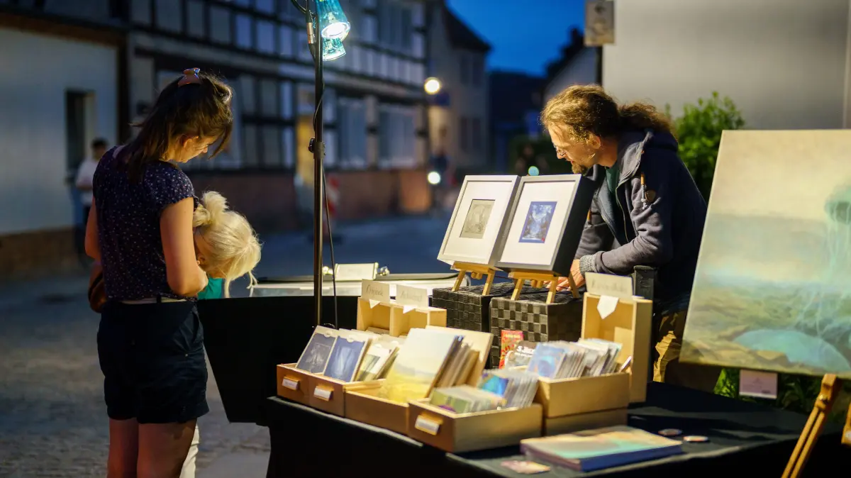 Schöne Nacht mit Kunst in Lübbenau