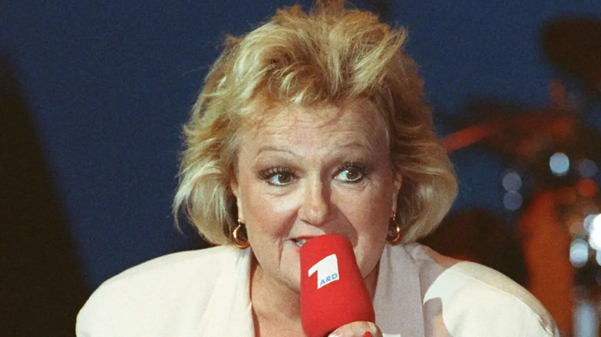 Die Schauspielerin und Entertainerin Helga Hahnemann gehörte zu den bekanntesten Promis in der DDR.