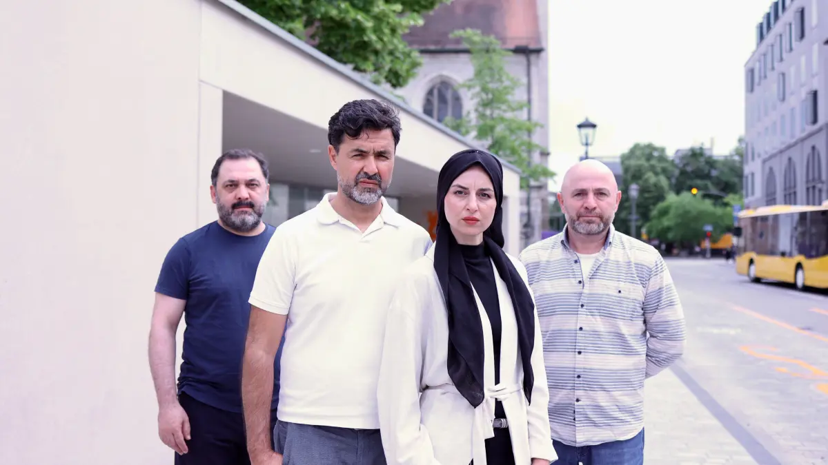 Fatih_Saracoglu - regensburg1 - Savas Göksu, Hayrettin Saraçoglu, Derya Saraçoglu, Magamod Yusupov; nicht auf dem Bild: Yusuf Yesilova, Foto Michael Bothner, Honorarpflichtig