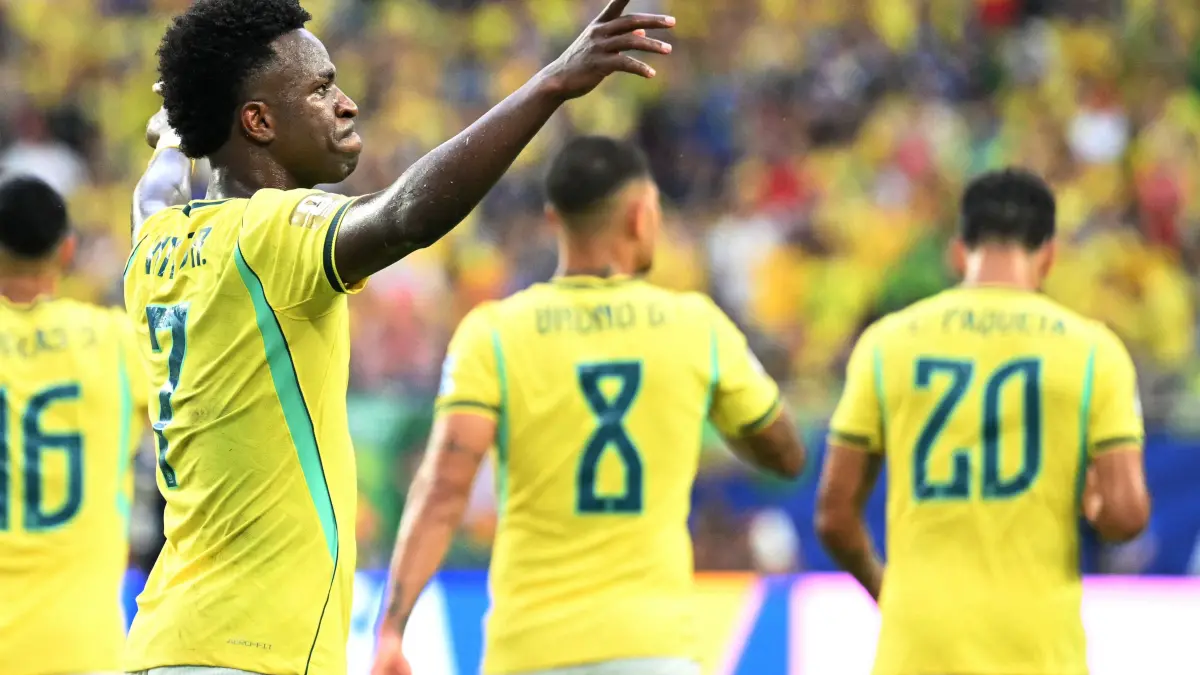FBL-WC-2026-MATCH49-SCO-BRA: Brazil's forward #07 Vinicius Junior celebrates after scoring his team's second goal during the 2026 World Cup Group C football match between Scotland and Brazil at the Miami Stadium in Miami Gardens on June 24, 2026. (Photo by CHANDAN KHANNA / AFP)