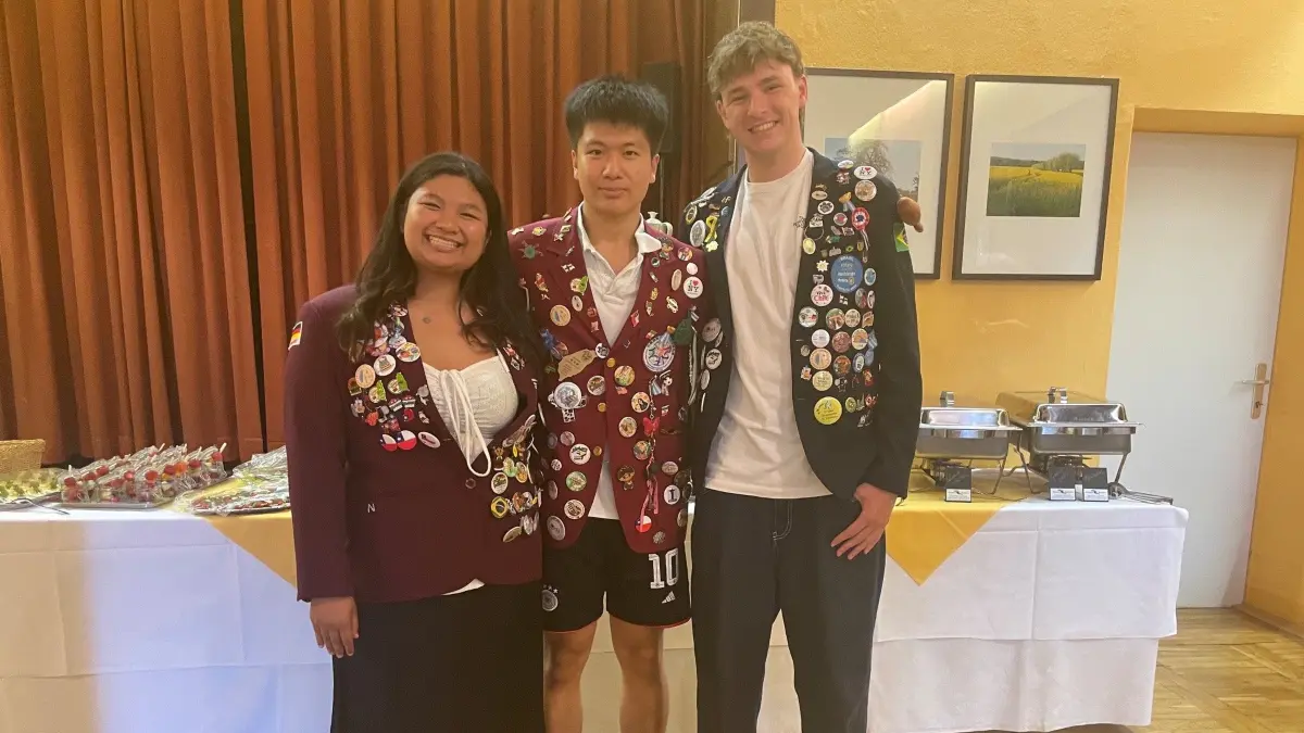 Namping Panruksa aus Thailand (v li), Andrew Chang aus Taiwan, und João Henrique Hadlich dos Santos aus Brasilien hatten Erwartungen an Deutschland und wurden positiv überrascht.