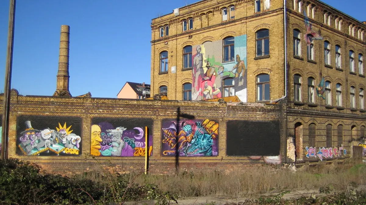 Openart-Projektleiterin Maysun Kellow (l.) und Kuratorin Michaela van den Driesch
