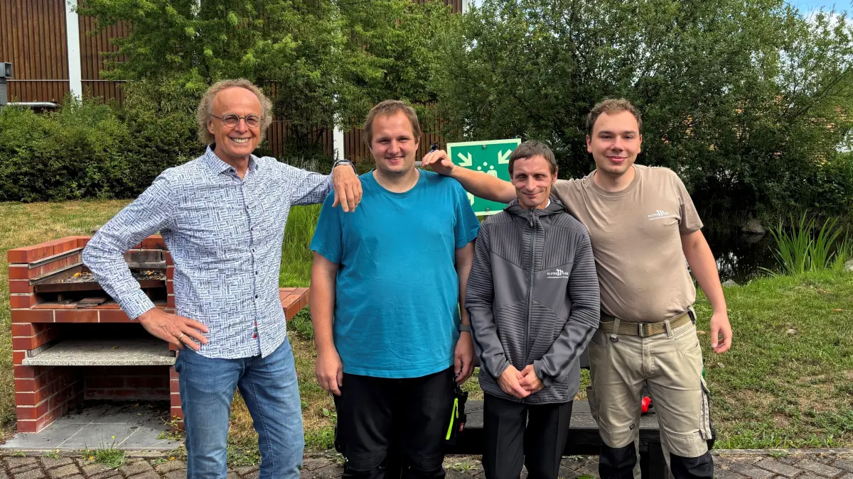 Wieder zurück in Herzberg und stolz auf das Erreichte: Dr. Frank Hamann und mit Roland Rolke, Sebastian Kienzle und Eik Schmerler (v.l.) drei der erfolgreichen Teilnehmer.
