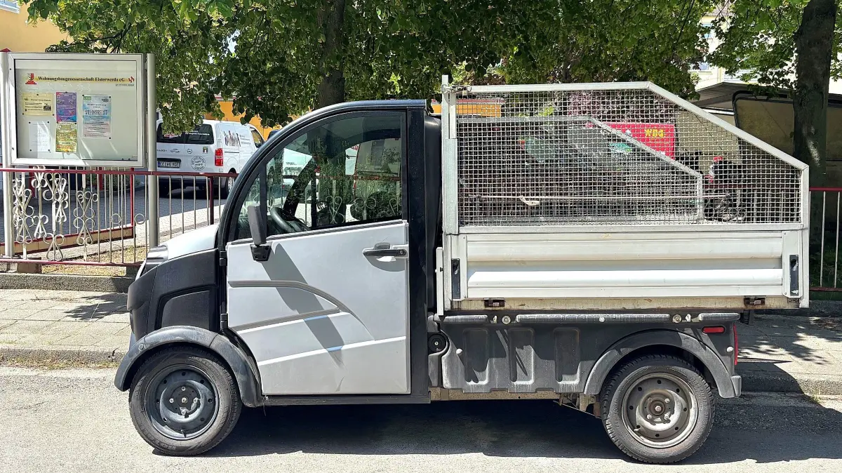 Zwei dieser vollelektrischen Transporter sind für die WBG in Elsterwerda unterwegs.