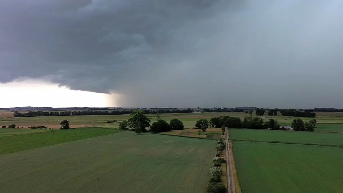 Regen und Gewitter über Brandenburg