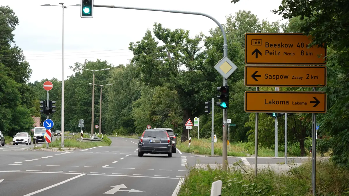 B 168: Kreuzung Lakoma Richtung Peitz