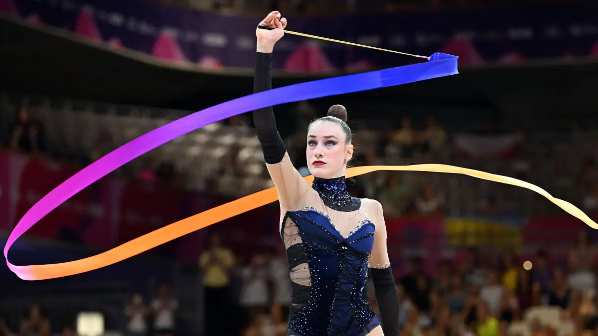 Rhythmische Sportgymnastik Weltmeisterschaft 2026, : 13.08.2026, xhbx, Rhythmische Sportgymnastik Weltmeisterschaft 2026, v.l. Darja Varfolomeev Deutschland Bandübung DFL/DFB REGULATIONS PROHIBIT ANY USE OF PHOTOGRAPHS as IMAGE SEQUENCES and/or QUASI-VIDEO Frankfurt am Main *** August 13, 2026, xhbx, 2026 Rhythmic Gymnastics World Championships, from left: Darja Varfolomeev, Germany, ribbon routine. DFL and DFB regulations prohibit any use of photographs as image sequences and/or quasi-video. Frankfurt am Main
