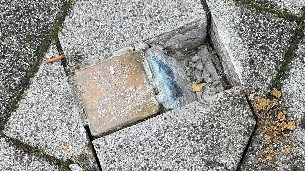 Stolpersteine