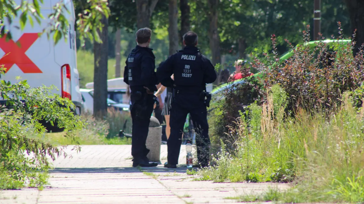 Großer Polizeieinsatz im Cottbuser Stadtteil Neu Schmellwitz am 30. Juli 2026.