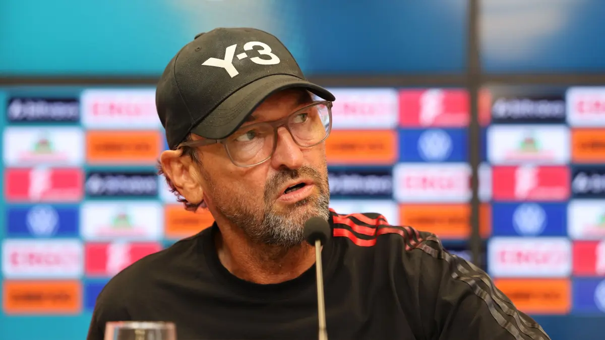 Fussball DFB-Pokal 1. Hauptrunde 2026/2027 FC Energie Cottbus - FC Augsburg: Trainer Claus-Dieter Wollitz (Energie Cottbus)