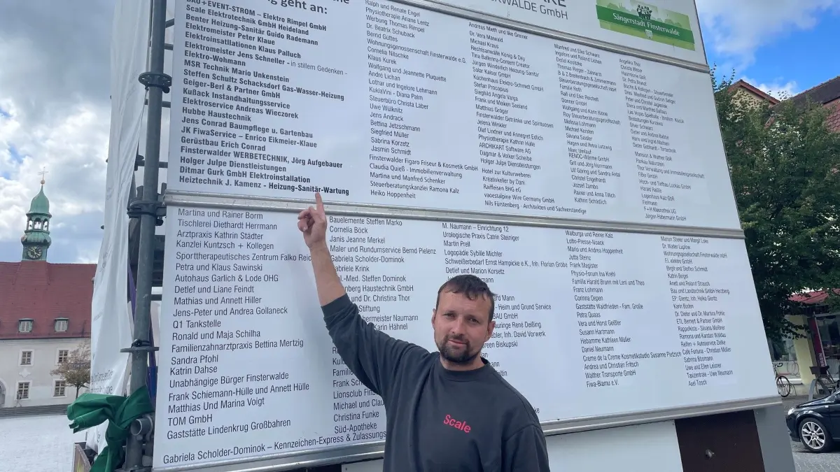 Martin Scale verweist auf die vielen Ehrenamtlichen aus seinem Gewerk, die erst das Sängerfest in Finsterwalde auch im Jahr 2026 wieder ermöglichen.