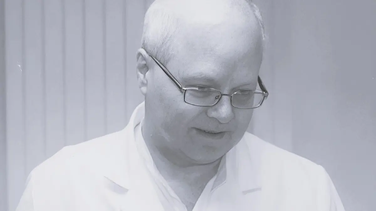 Edwin Lehmann war Jahrzehnte am Kreiskrankenhaus Weißwasser tätig. Nach seinem Tod hat die Familie eine Spende an den Verein Herzenswünsche übergeben.