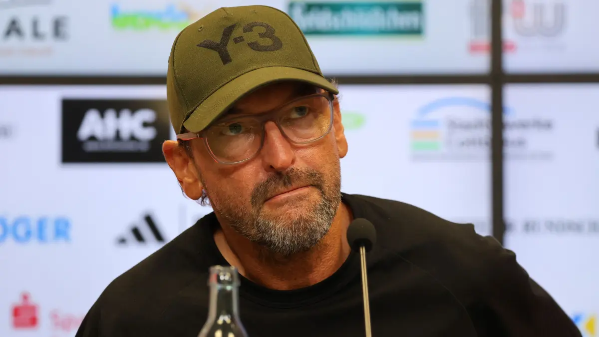 Fussball 2. Bundesliga 2026/2027 FC Energie Cottbus - SpVgg Greuther Fürth: Trainer Claus-Dieter Wollitz (Energie Cottbus)