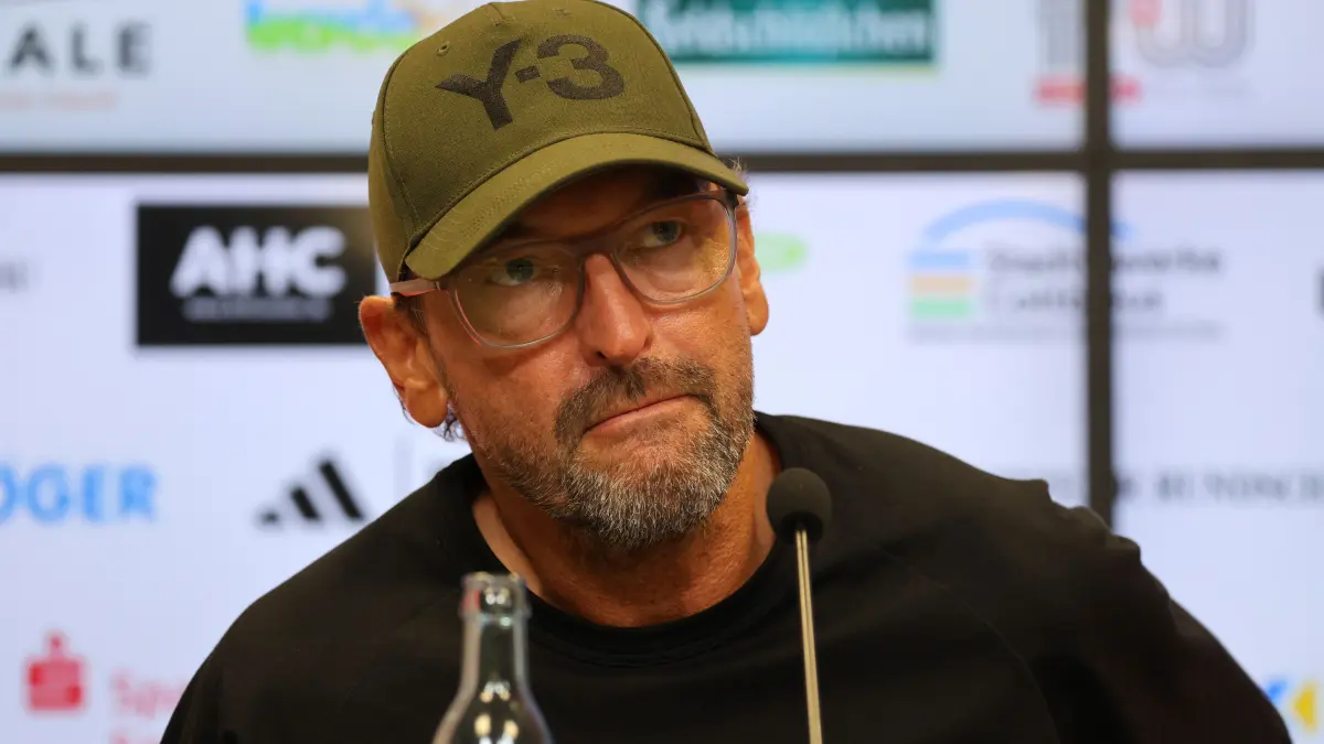 Fussball 2. Bundesliga 2026/2027 FC Energie Cottbus - SpVgg Greuther Fürth: Trainer Claus-Dieter Wollitz (Energie Cottbus)