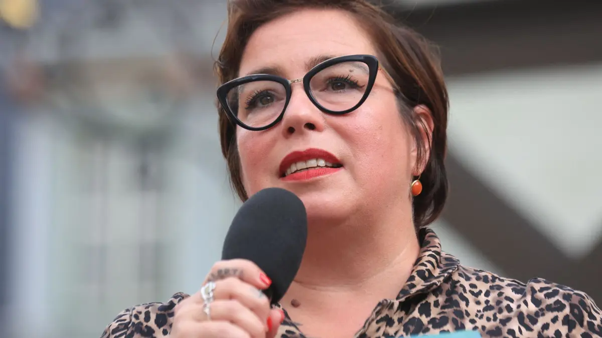 Wahlkampf in Sachsen-Anhalt - Grüne: 30.08.2026, Sachsen-Anhalt, Wernigerode: Sachsen-Anhalts Grünen Spitzenkandidatin Susan Sziborra-Seidlitz spricht auf einer Wahlkampfveranstaltung. Foto: Matthias Bein/dpa +++ dpa-Bildfunk +++