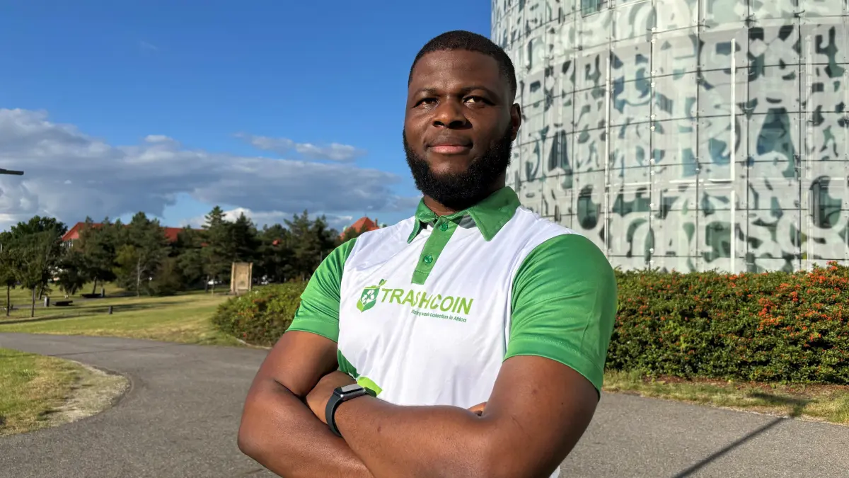 Nnodim Eliot Wogu hat Umweltressourcenmanagement an der BTU Cottbus-Senftenberg studiert. Er arbeitet nun zum Recycling von Kunststoffabfällen in Nigeria mit Trashcoin.