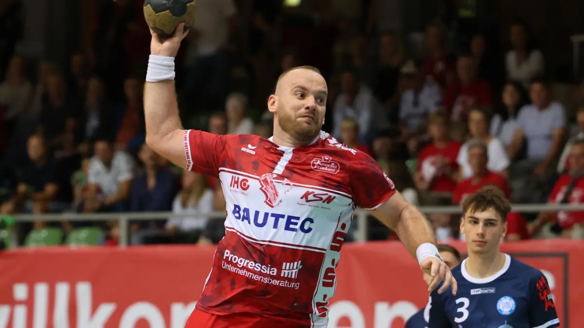 Handball Regionalliga Ostsee-Spree LHC Cottbus - Blau Weiß 90 Berlin 46-17: Kastriot Jupa