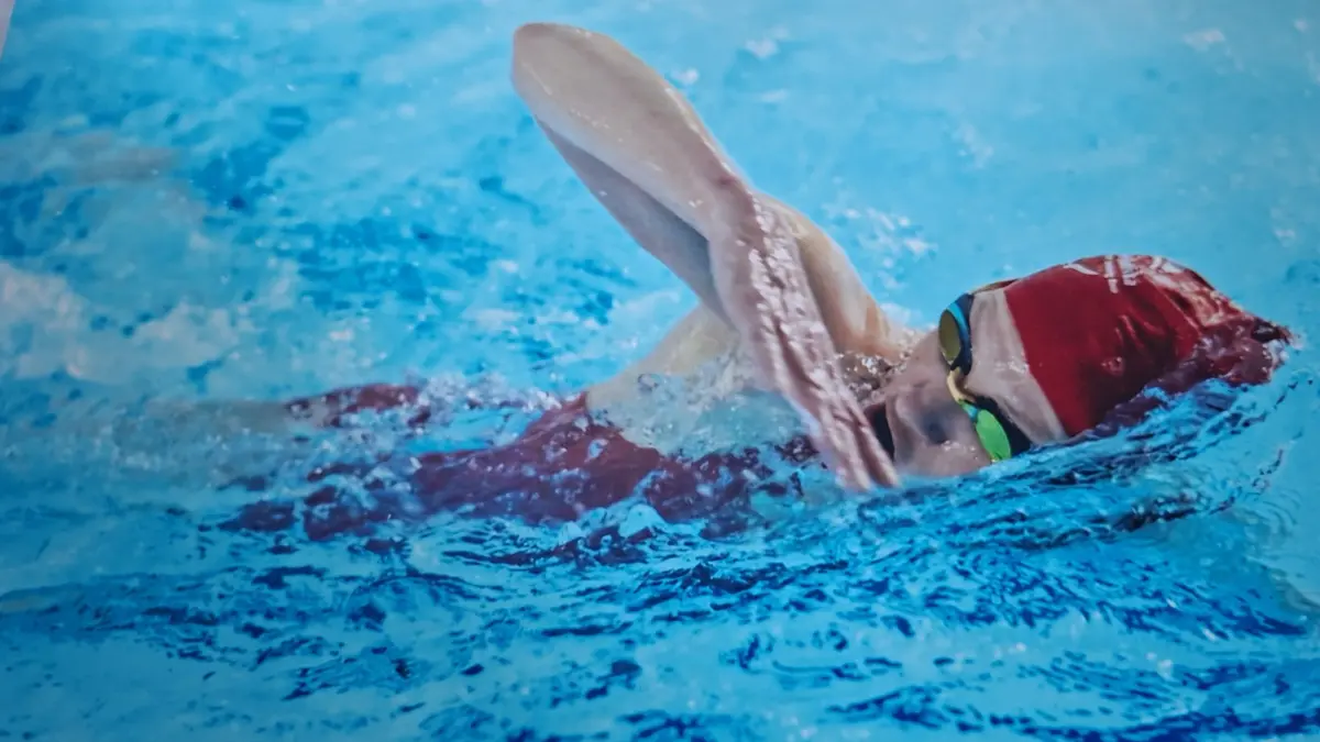 Die tschechische Freiwasser- und Langstreckenschwimmerin Pavla Petrová will druch das Lausitezr Seenland schwimmen.