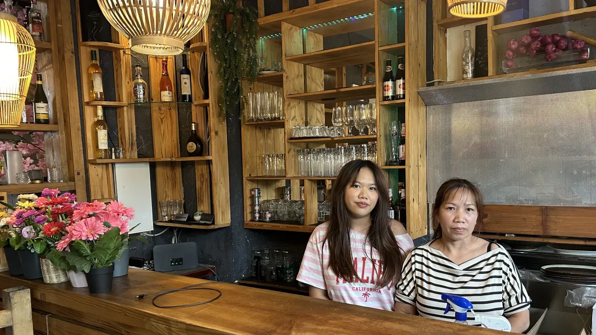 Neueröffnung in Cottbus: Das vietnamesische Restaurant "T30" macht auf in der Spremberger Vorstadt. Inhaberin ist Dang Thi Huong (r.), hier mit Tochter Milly