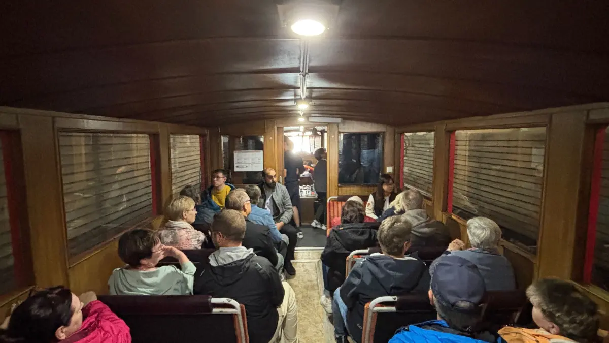 Etwas dunkel, aber spannend ist die Atmosphäre in der Wilden Ilse innerhalb des knapp 200 Meter langen Tunnels im Ilse-Kanal. Die Durchfahrt dauert wenige Minuten.