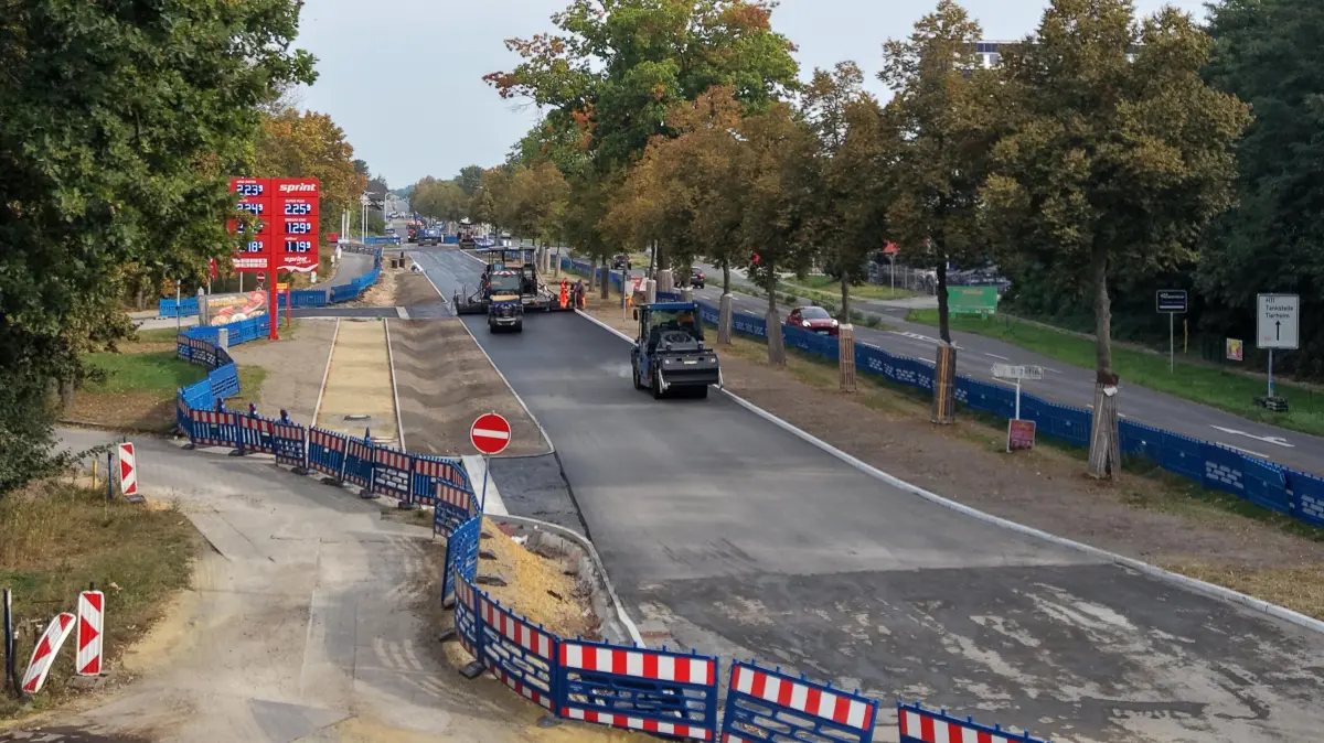 Strassenbau Brücken Okt 2026: Strassenbauarbeiten und marode Brücken in Cottbus
Strassenbauarbeiten Stadtring Blick Richtung Ortsausgang/Peitz