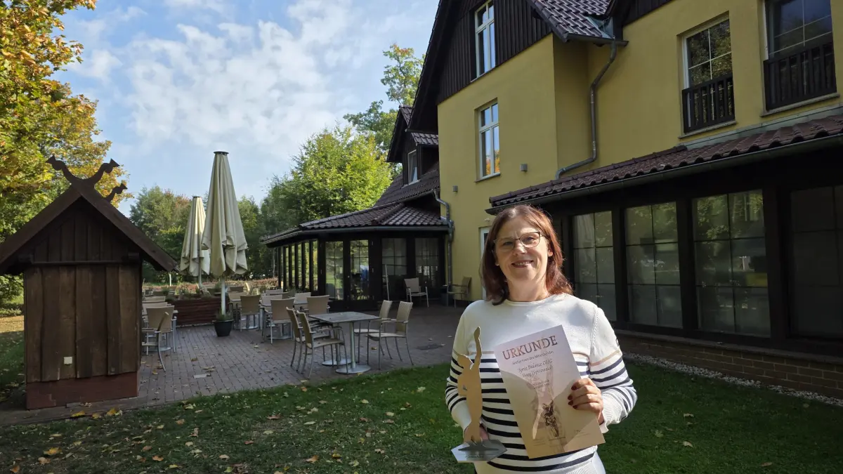 Antje Kollasch ist Geschäftsführerin vom Hotel Spree Balance in Burg. Beim Großen Preis des Mittelstands ist das Hotel im Spreewald als Finalist ausgezeichnet worden.