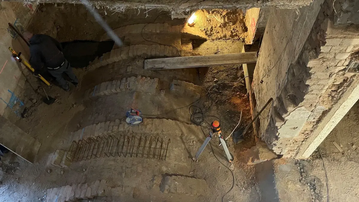 Diesen Blick wird es nach den abgeschlossenen Bauarbeiten im Rathaus Bad Liebenwerda nicht mehr geben. Welche Entdeckungen der Umbau schon jetzt gebracht hat.