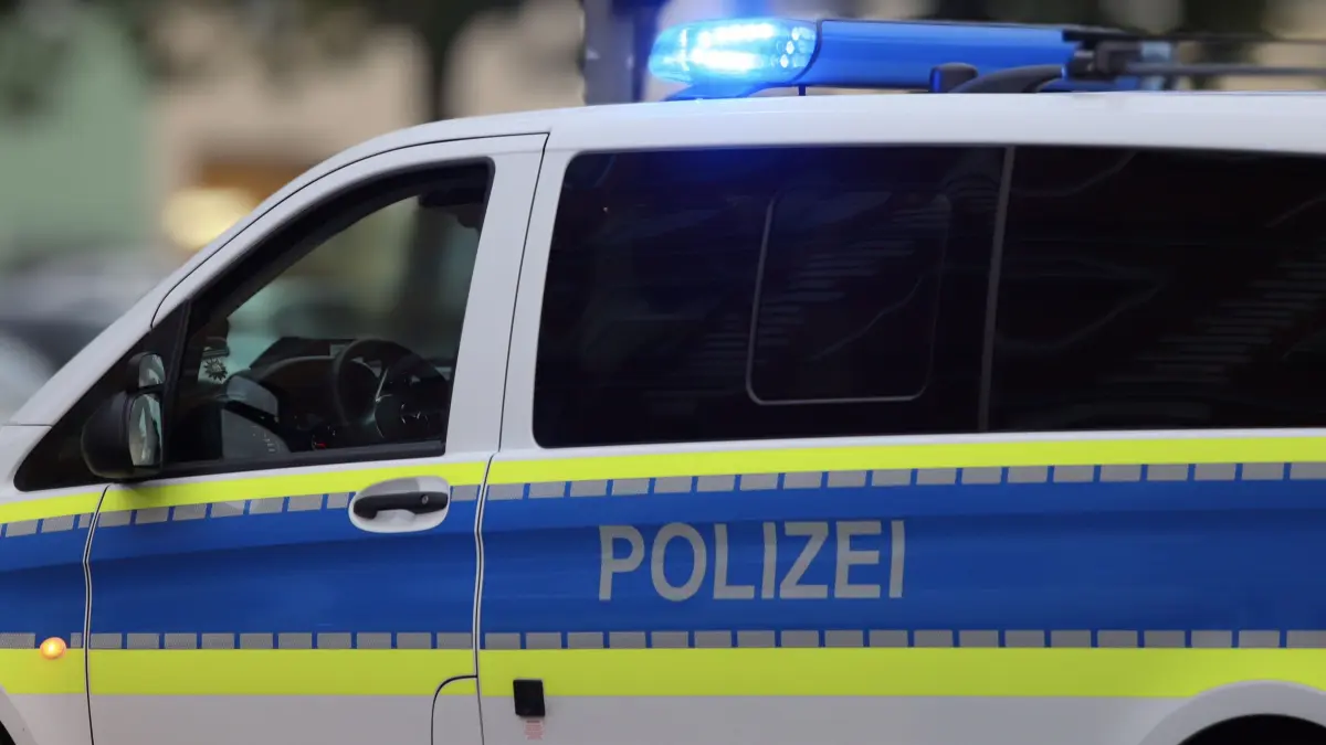 Ein lauter Knall hat am Mittwoch Anwohner der Weinbergstraße in Lauchhammer aufgeschreckt. Zur Ursache gibt es einen ersten Verdacht. (Symbolfoto)