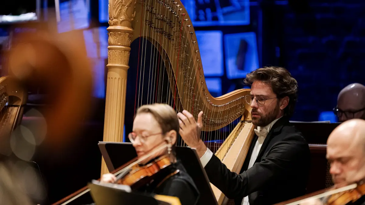 Die Neue Lausitzer Philharmonie startet in ihrem Jubiläumsjahr ein besonderes Vorhaben, um die Besucher zu unterhalten.