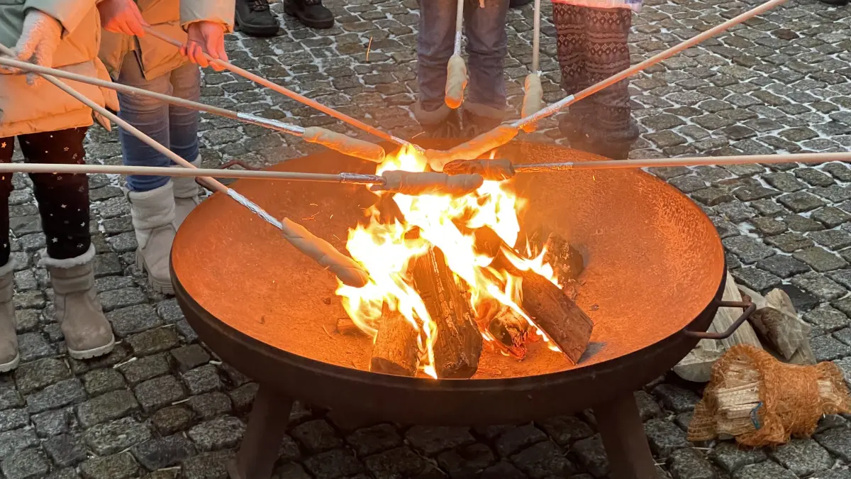 Stockbrot am Feuer
