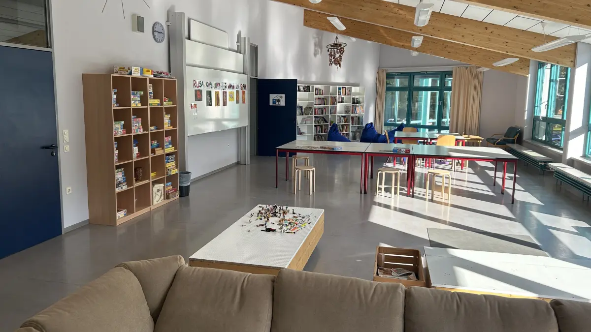 Der bisherige Konferenzraum soll an der Förderschule Sieben Brunnen in Finsterwalde zu einem vielseitig nutzbaren Ganztagsbereich umgebaut werden.
