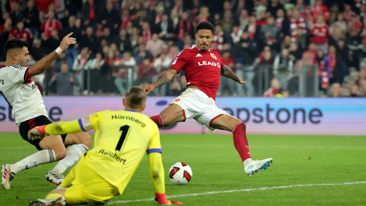 Fussball 2. Bundesliga 2026/2027 FC Energie Cottbus - 1. FC Nürnberg: 31 Justin Butler (Energie Cottbus) erzielt das 1-0 für Cottbus