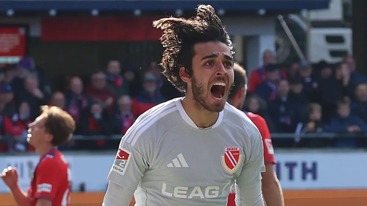 Fussball 2.Bundesliga, 1.FC Heidenheim - Energie Cottbus: 24.10.2026, xrekx, Fussball 2.Bundesliga, 1.FC Heidenheim - Energie Cottbus v.l. Lucas Copado Energie Cottbus jubelt nach seinem Tor zum 0:1 DFL/DFB REGULATIONS PROHIBIT ANY USE OF PHOTOGRAPHS as IMAGE SEQUENCES and/or QUASI-VIDEO Heidenheim *** October 24, 2026, xrekx, Soccer, 2. Bundesliga, 1 FC Heidenheim vs. Energie Cottbus: Lucas Copado of Energie Cottbus celebrates after scoring the 01 goal. DFL and DFB regulations prohibit any use of photographs as image sequences and/or quasi-video. Heidenheim